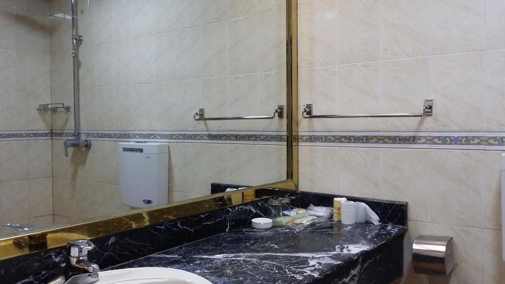 Kunming Liheng Hotel Zewnętrze zdjęcie